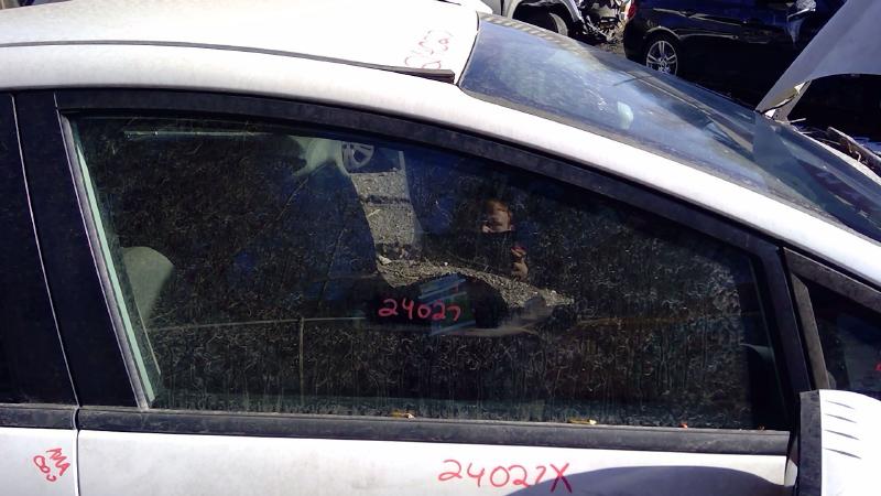 2014 Ford Fiesta Front Door Glass/Window