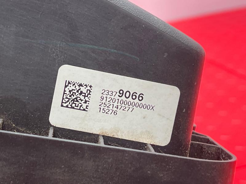 2016 Chevrolet Volt Air Cleaner
