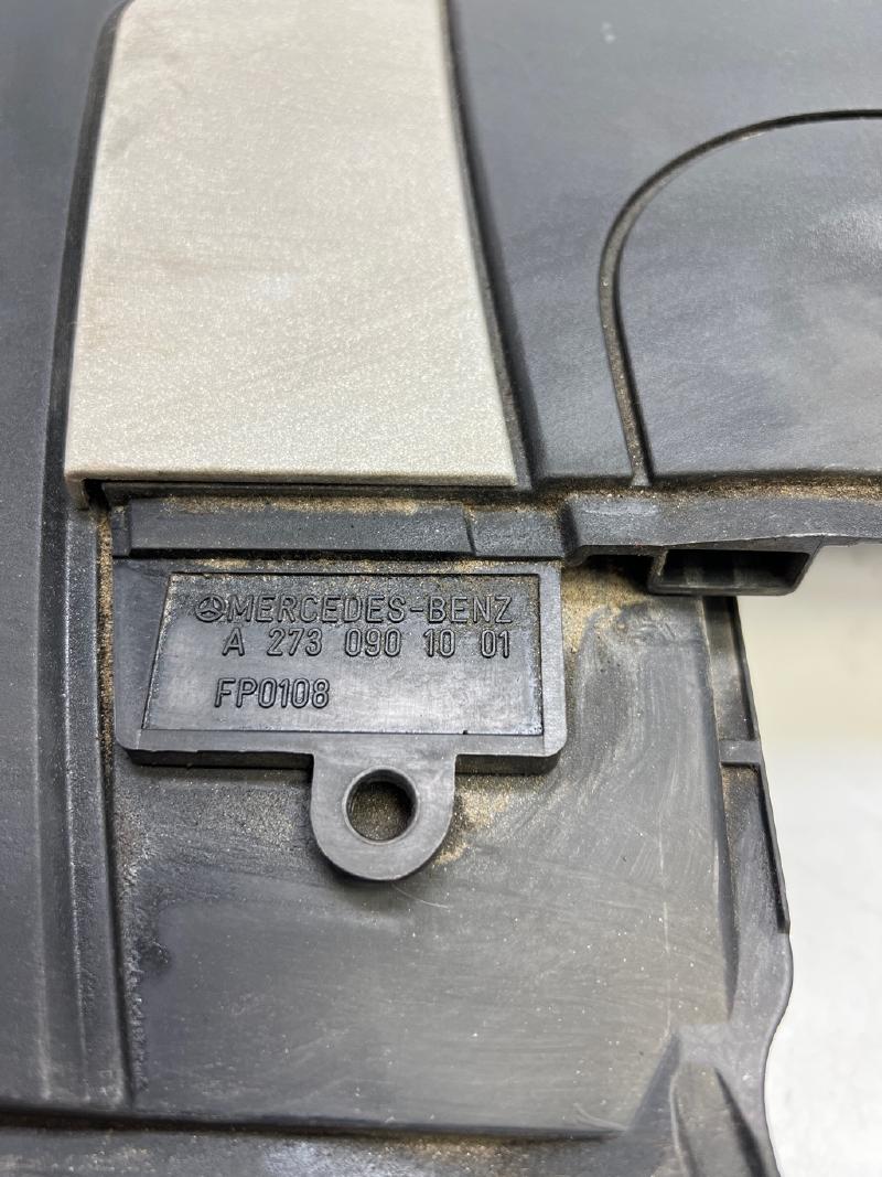 2008 Mercedes R-Class Air Cleaner