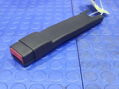 2010 Dodge Ram 1500 Front Seat Belt