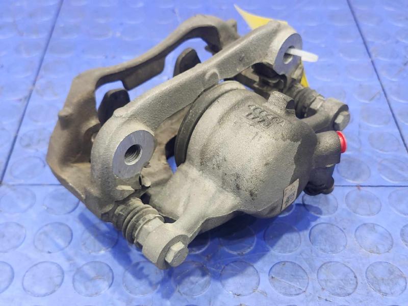 2017 MINI Cooper Caliper