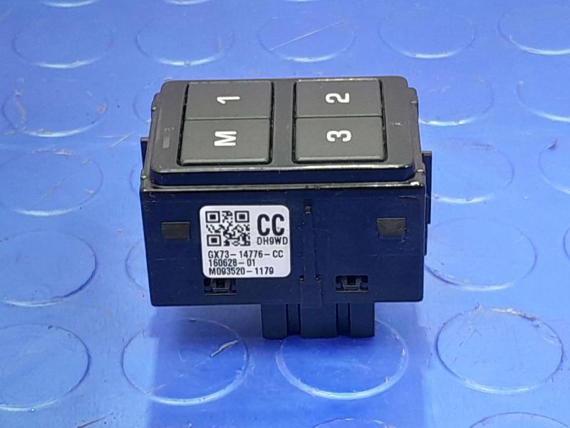 2017-2019 Jaguar XE Driver Seat Mirror Memory Control Switch OEM T2H3543