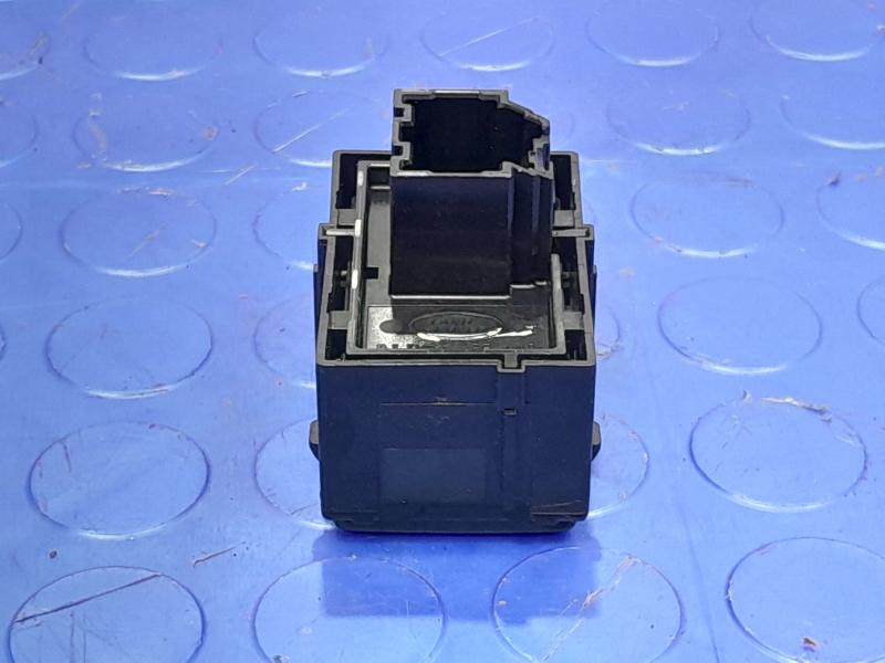 2017-2019 Jaguar XE Driver Seat Mirror Memory Control Switch OEM T2H3543