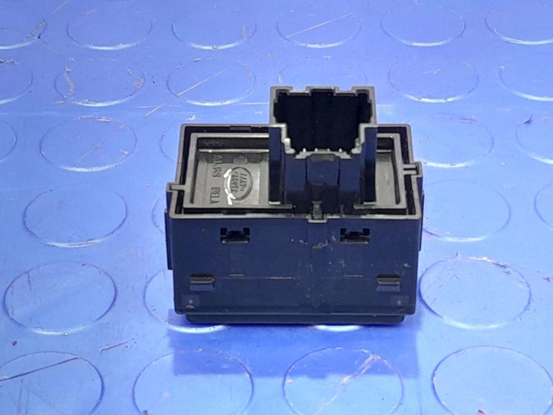 2017-2019 Jaguar XE Driver Seat Mirror Memory Control Switch OEM T2H3543