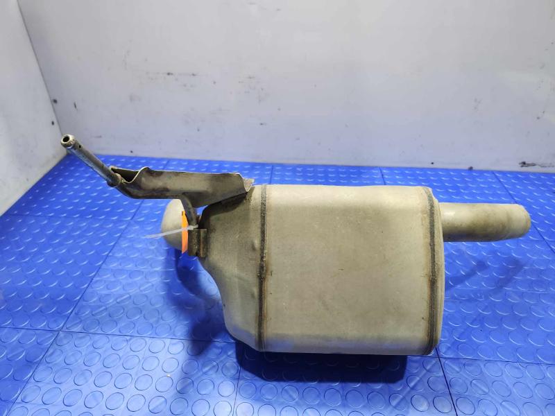 2021 Chrysler Voyager Muffler