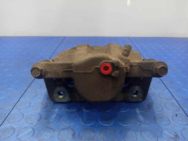 2001 Honda CR-V Caliper