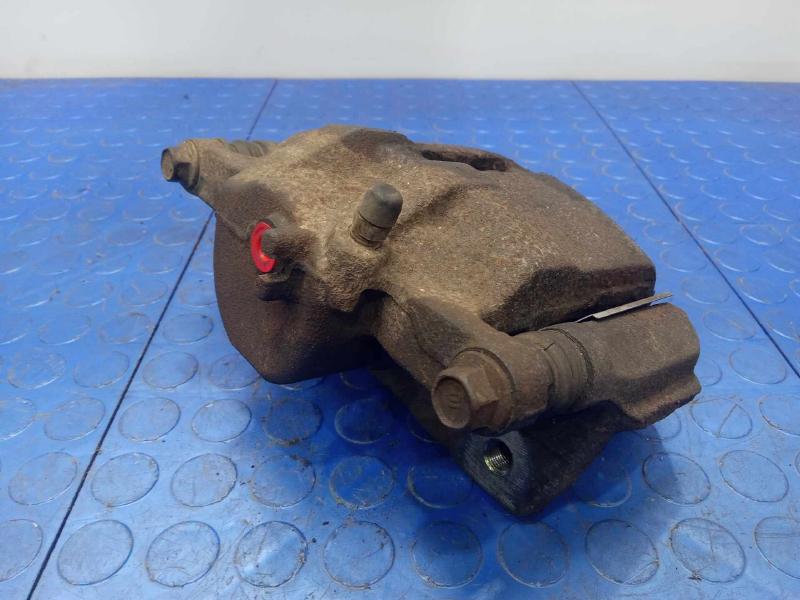 2001 Honda CR-V Caliper