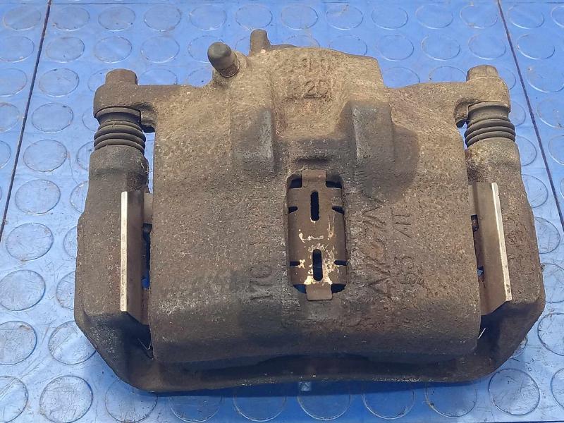 2001 Honda CR-V Caliper