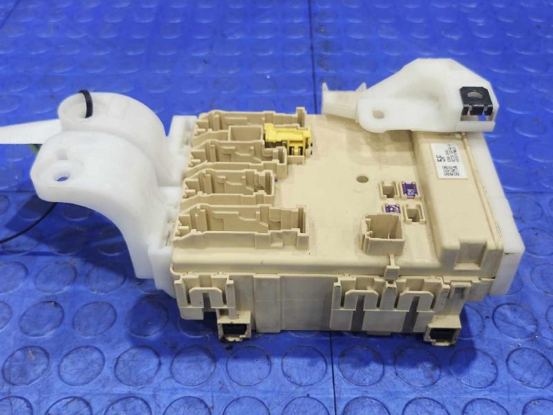 2016 Toyota Corolla Cabin Fuse Box
