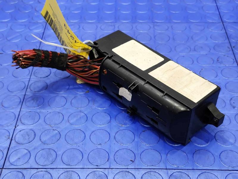 2013 Volkswagen Jetta Cabin Fuse Box
