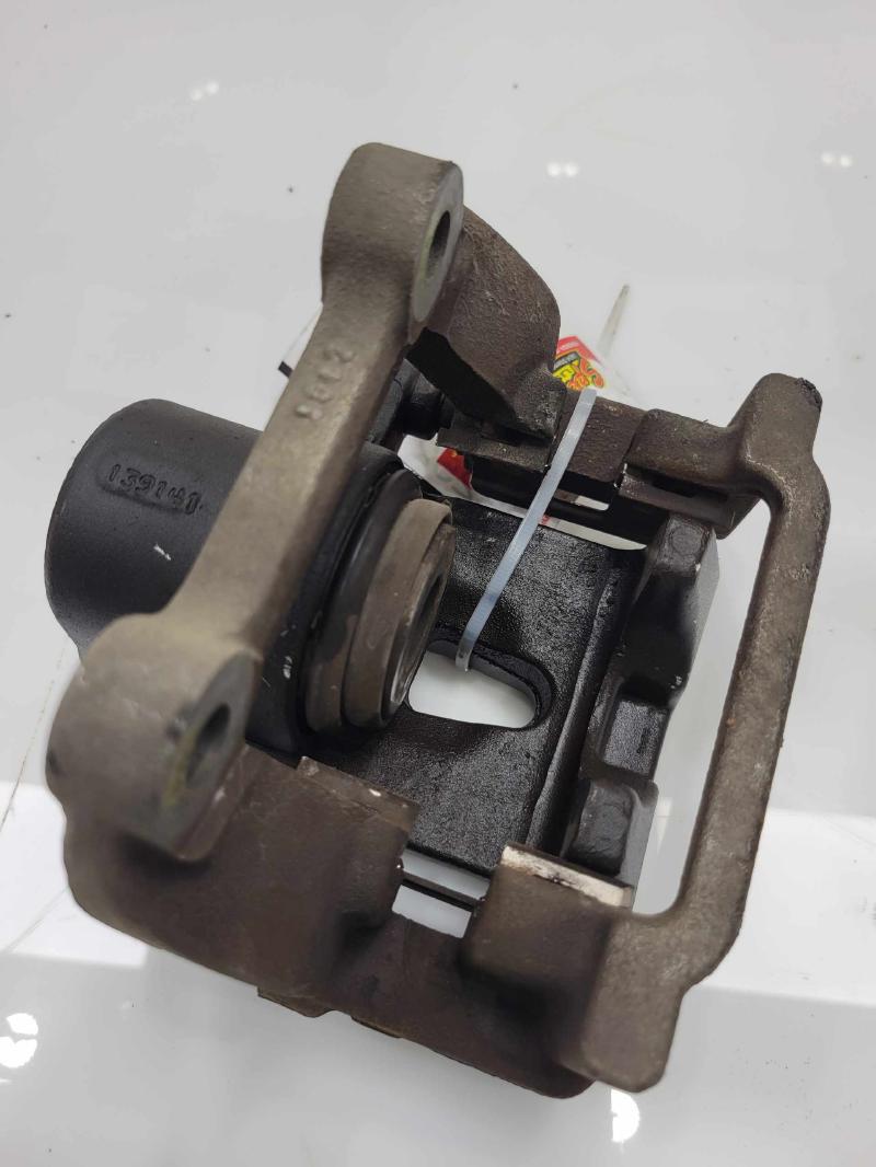2014 Chrysler 300 Caliper