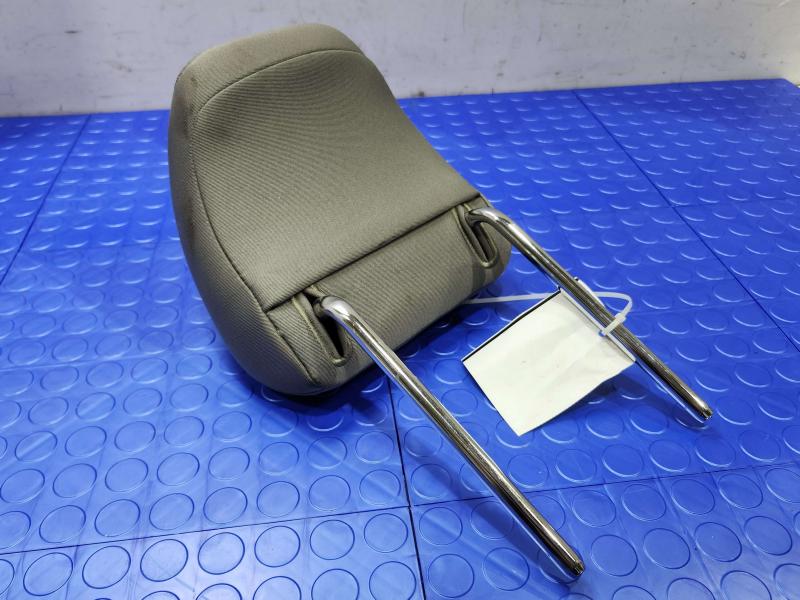 2013 Ford Fusion Headrest