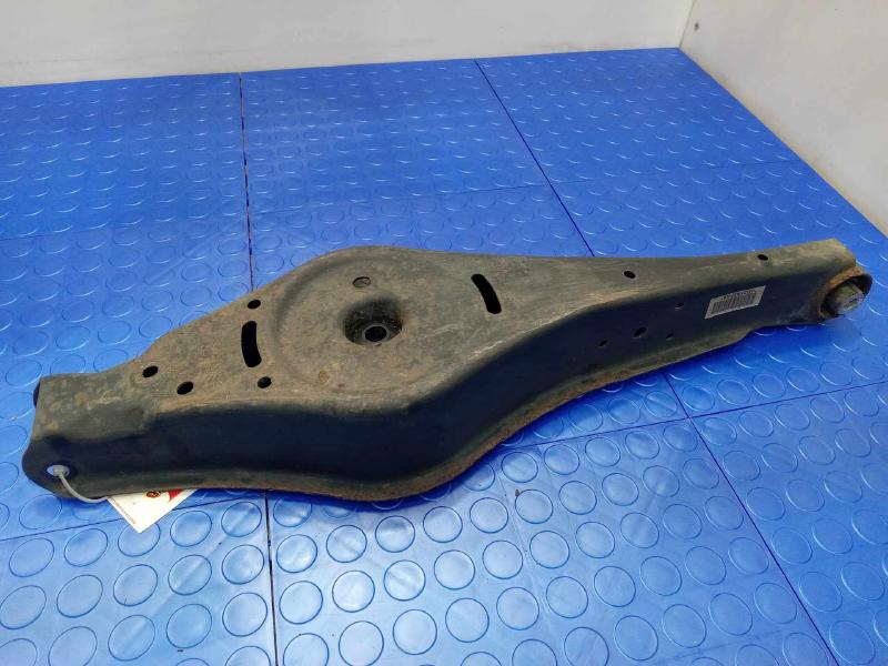 2006 Volkswagen Passat Lower Control Arm Rr