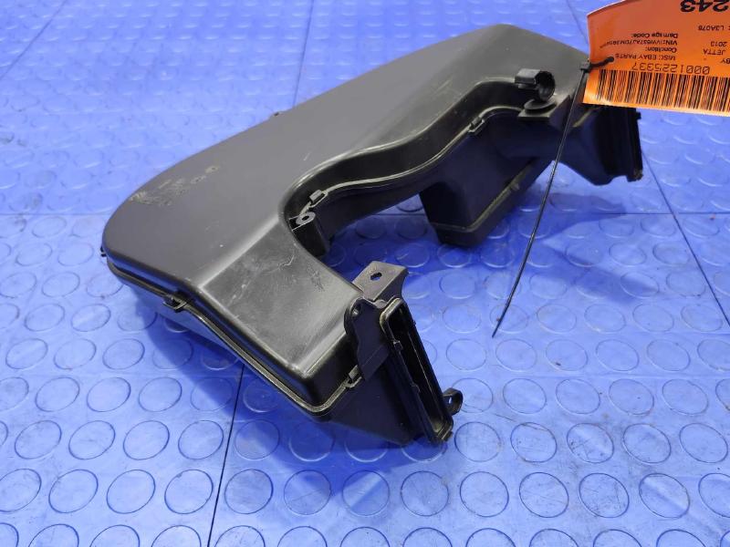 2013-2016 Volkswagen Jetta Hybrid Battery Air Genuine Duct OEM 5C6819723