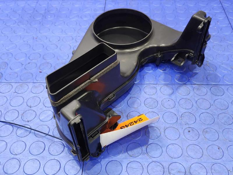 2013-2016 Volkswagen Jetta Hybrid Battery Air Genuine Duct OEM 5C6819723