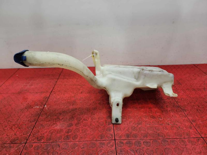2014 Ford Fusion Washer Bottle