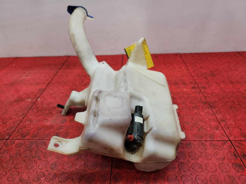 2014 Ford Fusion Washer Bottle