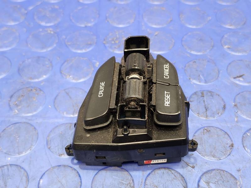 2016 Kia Sedona Combination Switch
