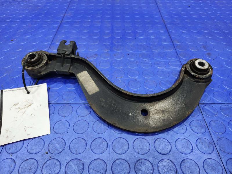 2018 Volkswagen Passat Upper Control Arm Rear
