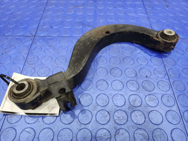 2018 Volkswagen Passat Upper Control Arm Rear
