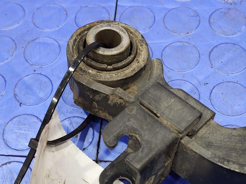 2018 Volkswagen Passat Upper Control Arm Rear
