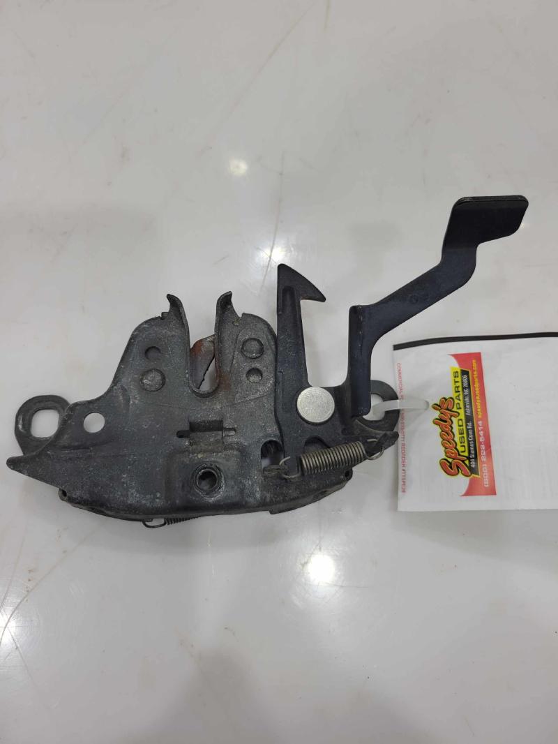 1990 - 1996 Nissan 300ZX Hood Latch Lock Assembly OEM 65601-30P00