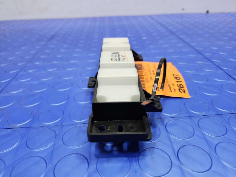 2011-2020 Infiniti QX56 QX80 Rear Temperature Climate Control Panel OEM 275111LK0A
