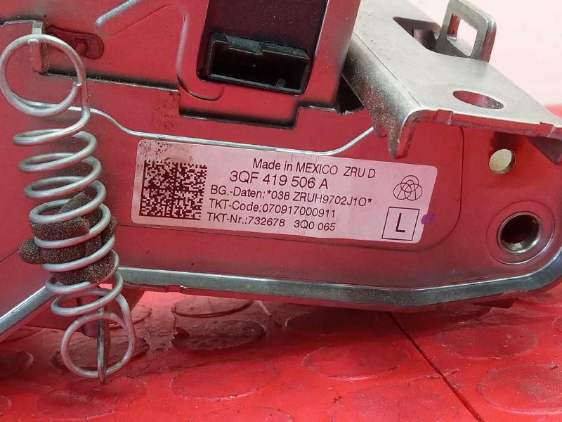 2018 Volkswagen Atlas Steering Column - Keyless Ignition Models OEM 3QF419506A