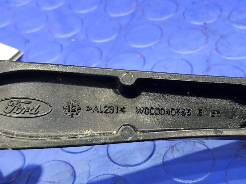 2016 Ford Transit 150 Wiper Arm
