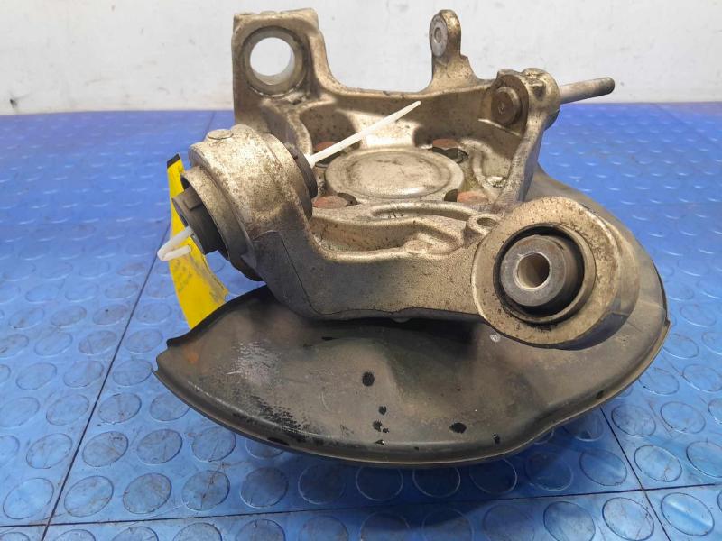 2014 Acura RLX Rear Knuckle/Stub Axle