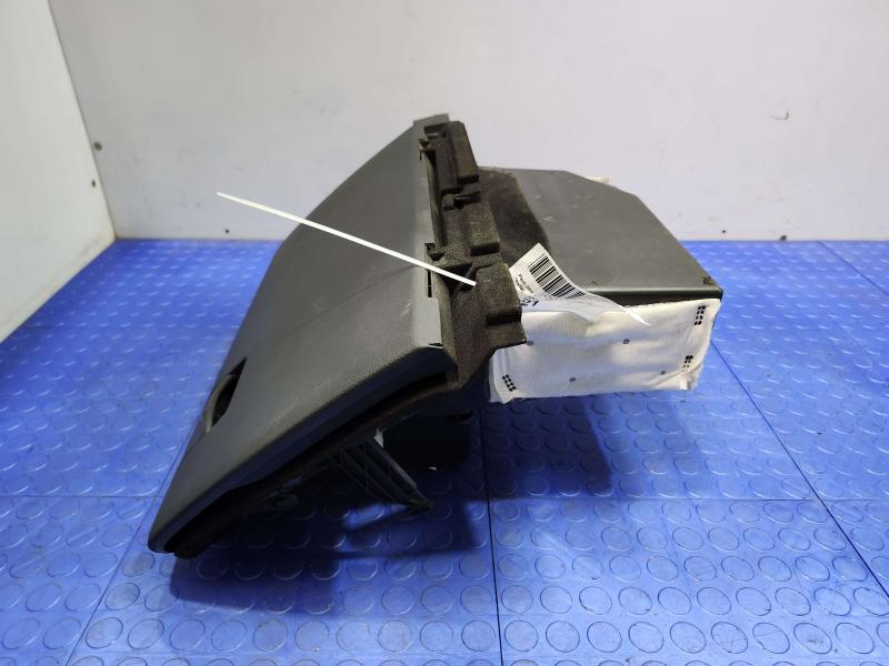 2014 Nissan Maxima Glove Box