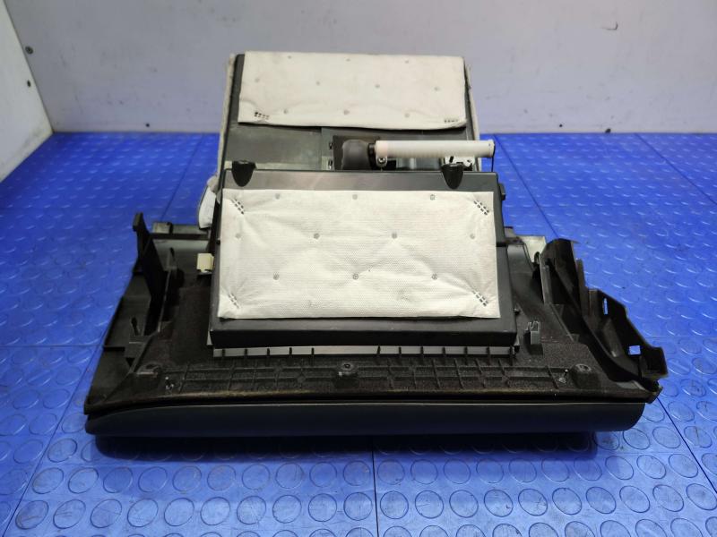 2014 Nissan Maxima Glove Box