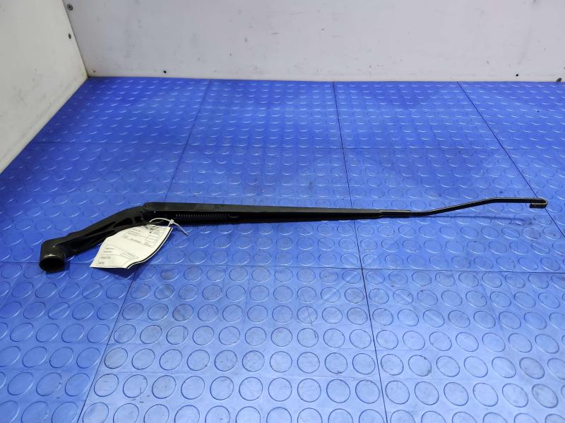 2016 Nissan Rogue Wiper Arm