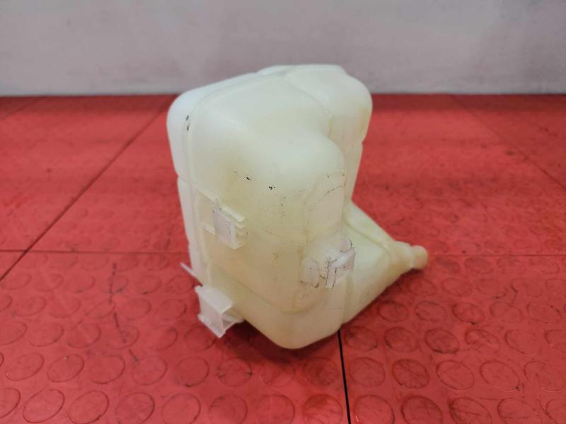 2015 Buick Regal Coolant Recovery Bottle
