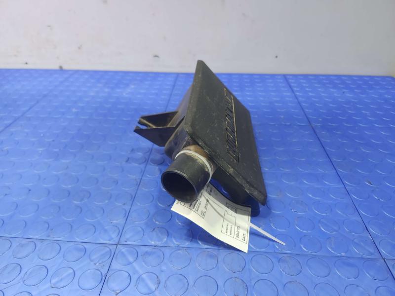 2019 Chevrolet Silverado 3500 Air Intake Tube/Resonator