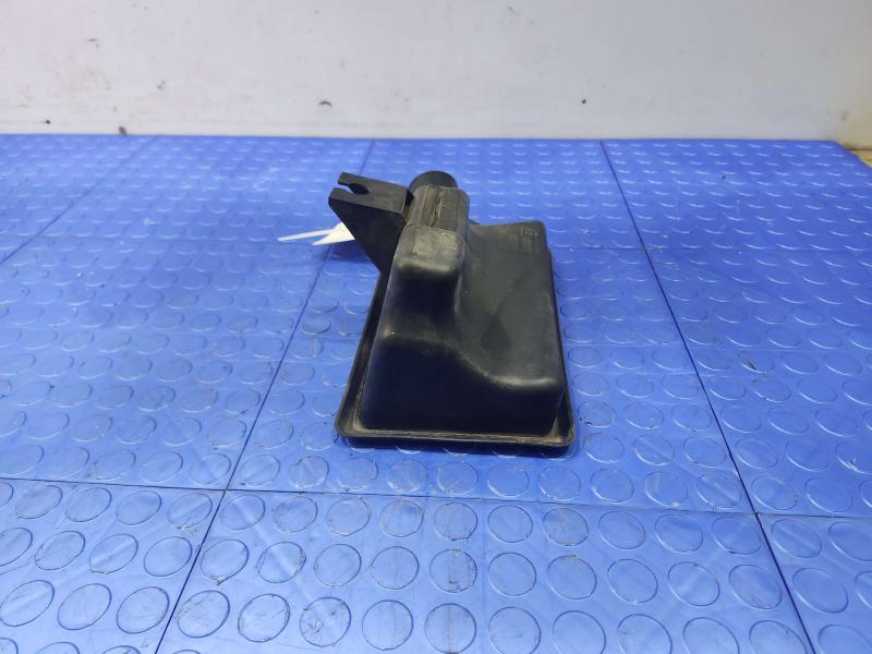 2019 Chevrolet Silverado 3500 Air Intake Tube/Resonator