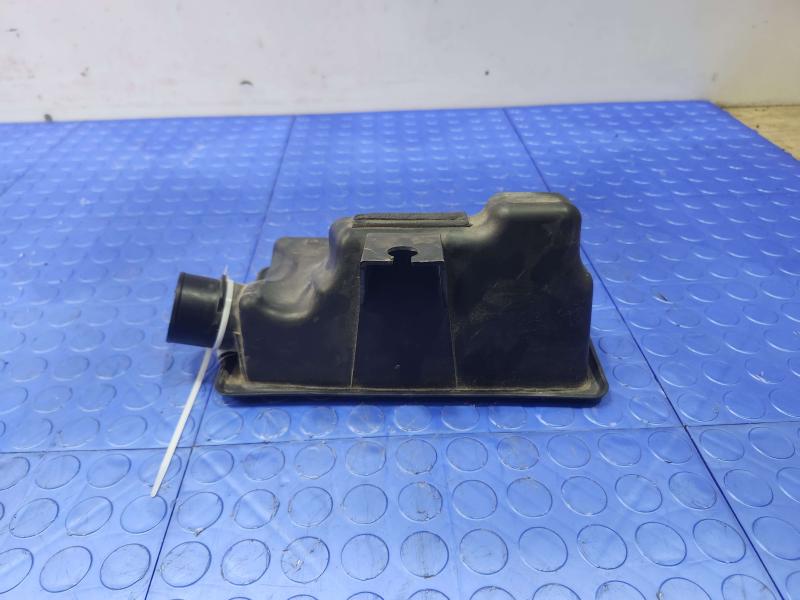 2019 Chevrolet Silverado 3500 Air Intake Tube/Resonator