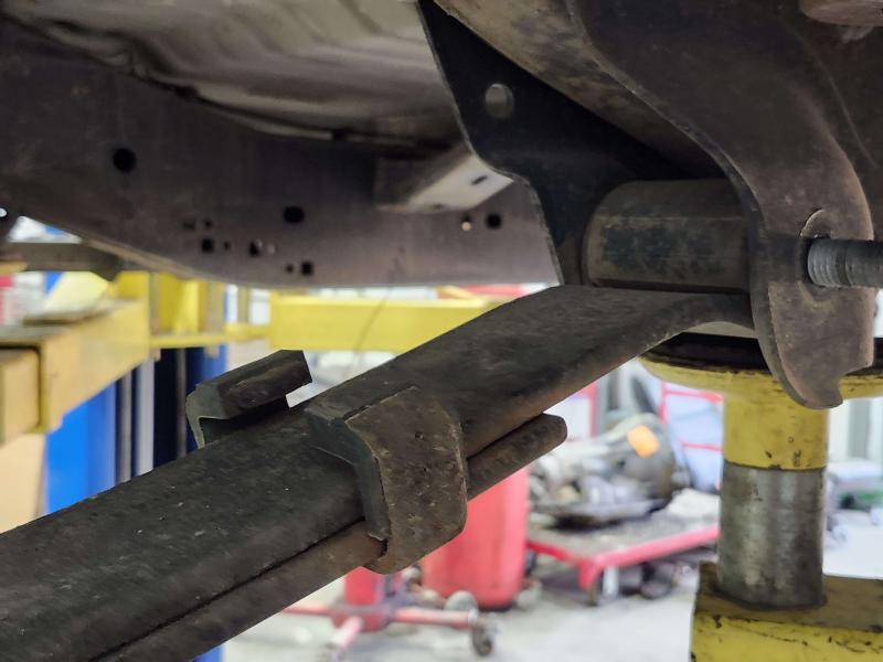 2013 Ford F-150 Leaf Spring Rear