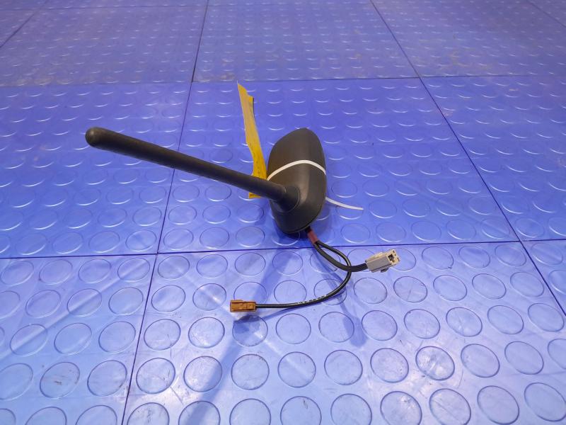 2011-2017 Nissan Juke GPS Radio Antenna Assembly Genuine OEM 28208-1JU1B