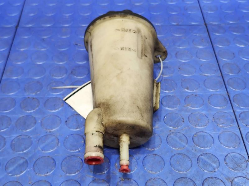 2012 Ford F-250 Super Duty Power Steering Reservoir