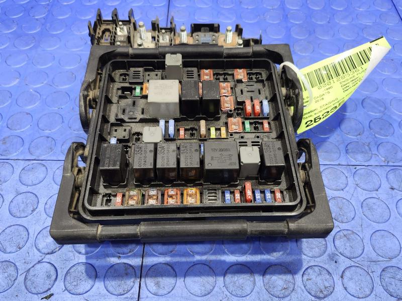 2016 Cadillac ATS Engine Fuse Box