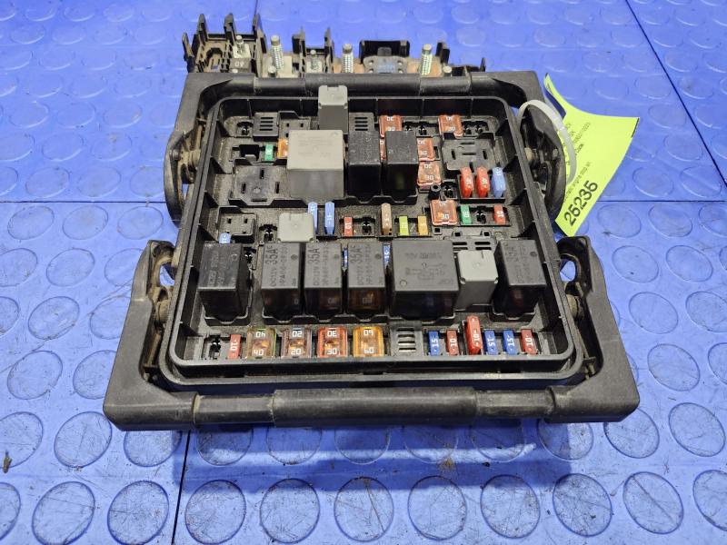 2016 Cadillac ATS Engine Fuse Box