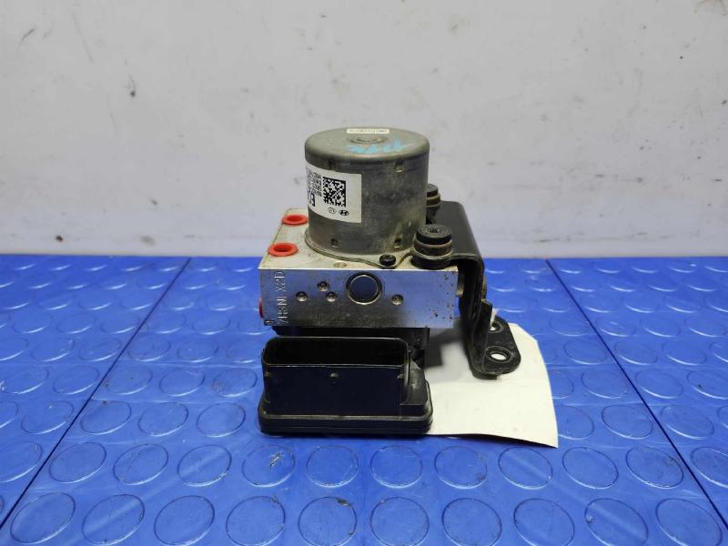 2013 Hyundai Santa Fe Anti-Lock Brake Parts