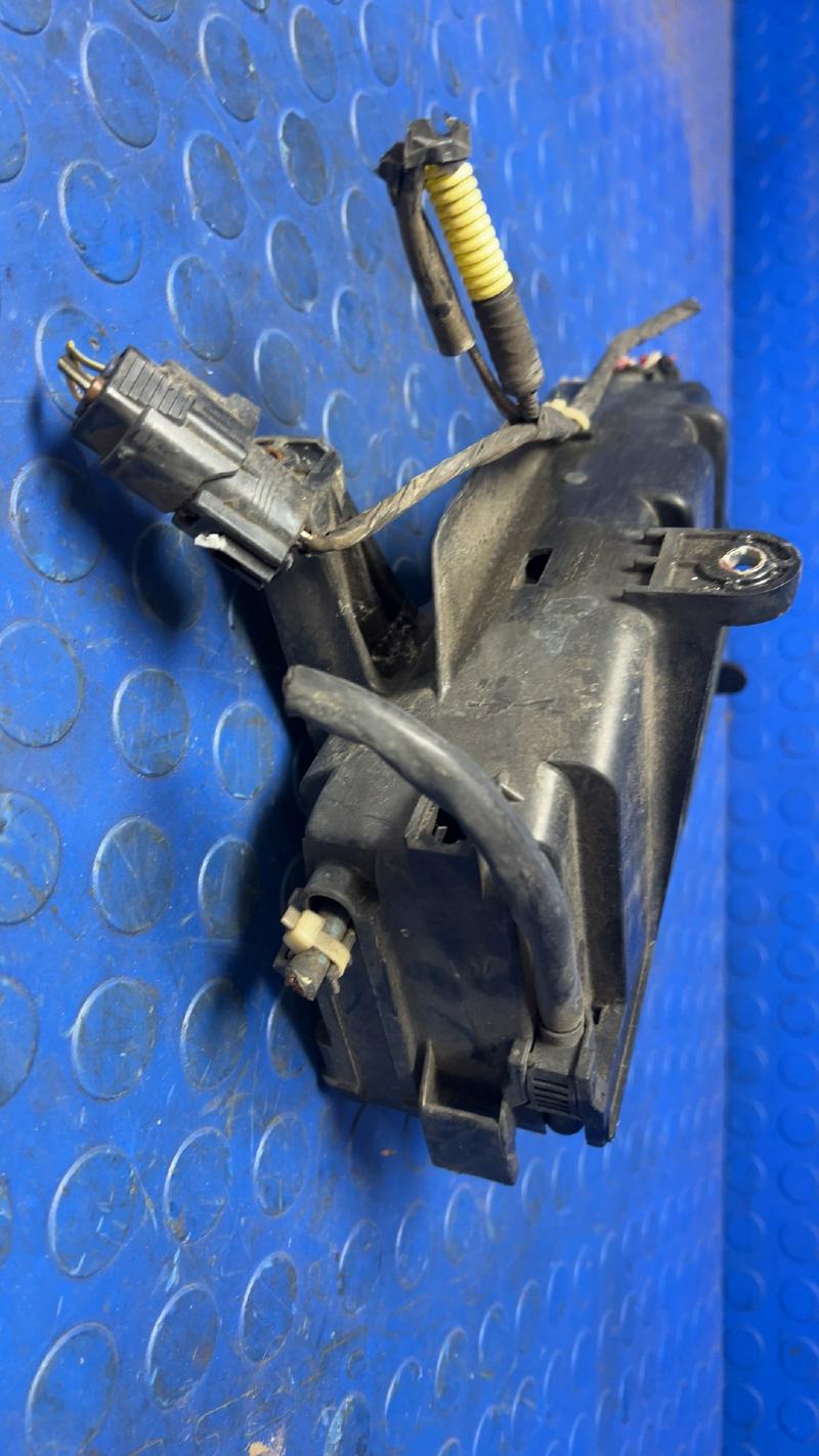 2002 Toyota Tundra Engine Fuse Box