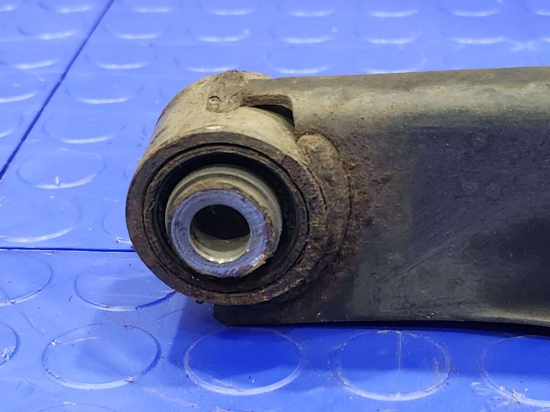 2012 Subaru Legacy Lower Control Arm Rr