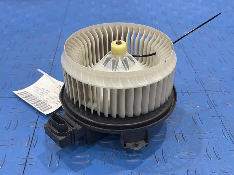 2012 Jeep Compass Blower Motor