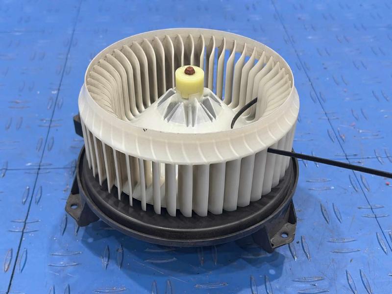 2012 Jeep Compass Blower Motor