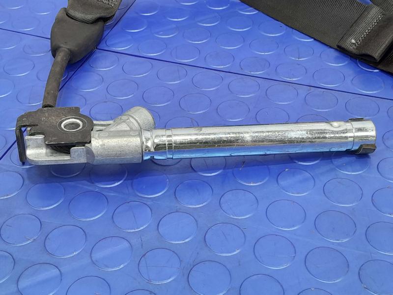 2013-2018 Ford Focus Front Seat Belt Retractor RH Passenger Side Black OEM DM5Z54611B08DB