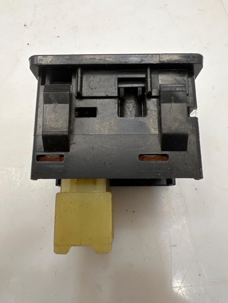 1997 Toyota RAV4 Mirror Switch
