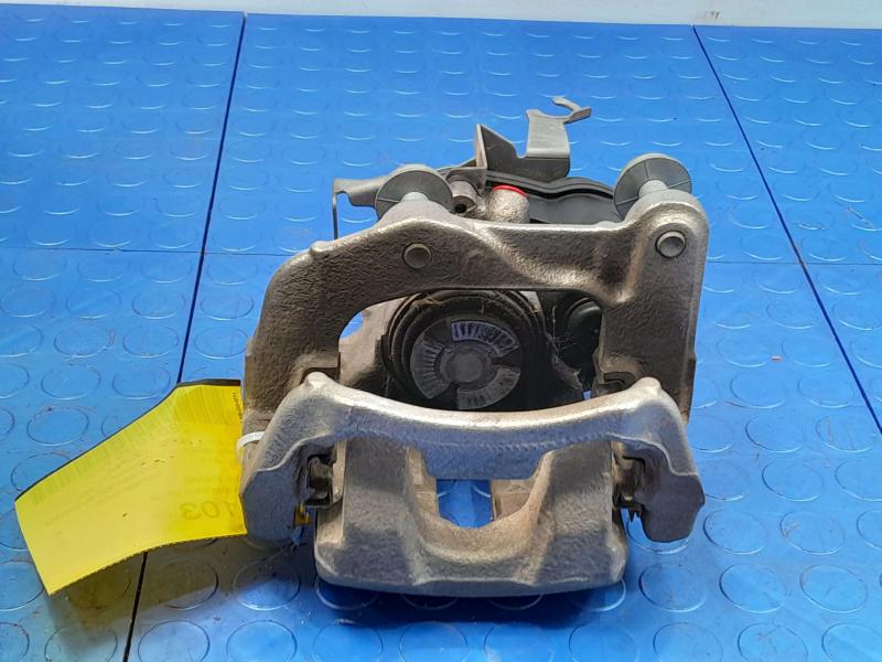 2018 BMW 740I Caliper